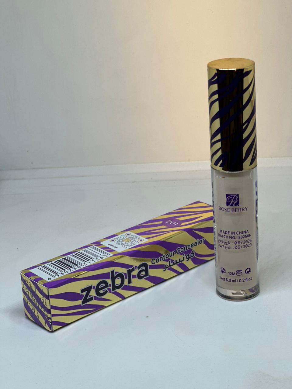 كونسيلر زيبرا روز بيري